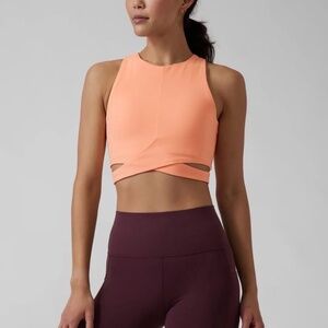 ATHLETA Conscious cut out crop A-C